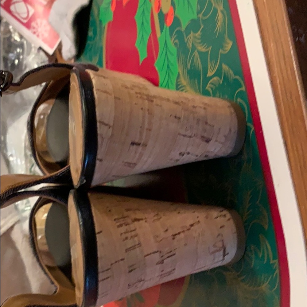 Coach ferry signature heels - Picture 3 of 4